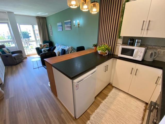 Minerva, One Bedroom Family Apartment, Great Location, Pool With Water Slides, Sleeps 4